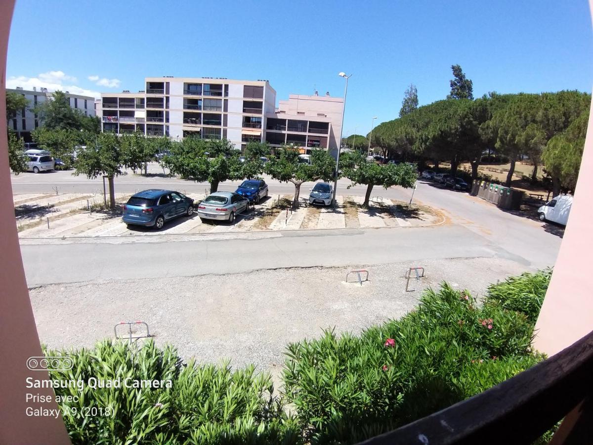Le Liberte Plage Et Port Saint-Cyprien  Buitenkant foto